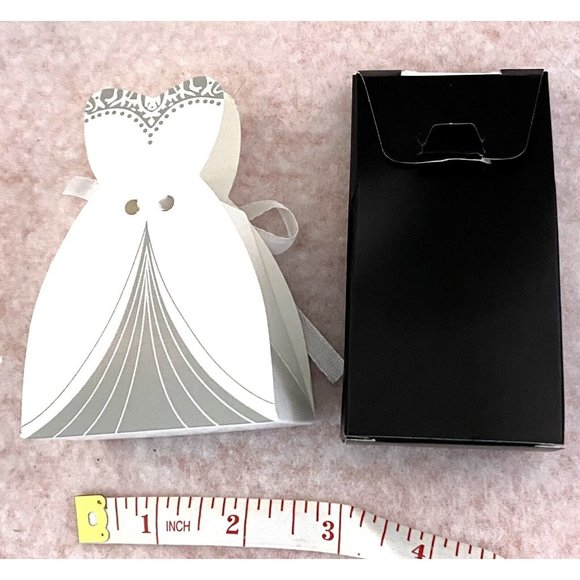 Bride and Groom Wedding Favor Gift Boxes 100 Count Per Pack 4”x2.5” Assembly Req - Picture 5 of 5